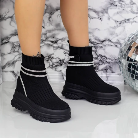 Női sportcipő platformmal 2MX10 Fekete » MeiShoes.ro