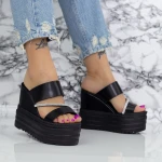 Női platform papucs 2WL116 Fekete » MeiShoes.ro