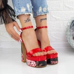 Női szandál sarok és platform 2HLX2 Piros » MeiShoes.ro