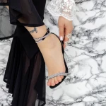 Karcsú sarkú női szandál 2BD32 Fekete » MeiShoes.ro