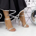 Karcsú sarkú női szandál 2XKK119 Ezüst » MeiShoes.ro