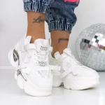 Női sportcipő platformmal 8252 Fehér » MeiShoes.ro