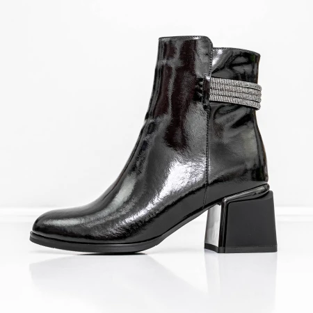 Vastag sarkú bokacsizma K577-37C Fekete » MeiShoes.ro