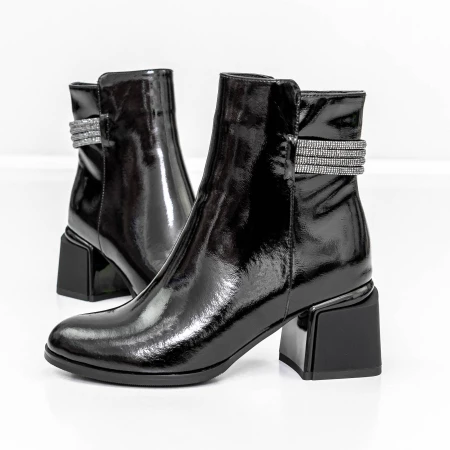 Vastag sarkú bokacsizma K577-37C Fekete » MeiShoes.ro
