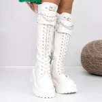 Női platform csizma 3WL22 Bézs » MeiShoes.ro