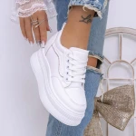 Női sportcipő platformmal 3WL166 Fehér » MeiShoes.ro