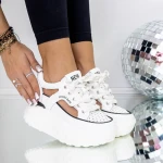 Női sportcipő platformmal 3WL100 Fehér » MeiShoes.ro