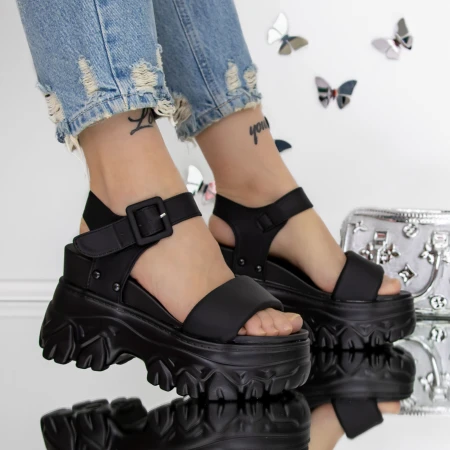 Női platform papucs 3WL207 Fekete » MeiShoes.ro