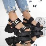 Női platform papucs 3WL213 Fekete » MeiShoes.ro