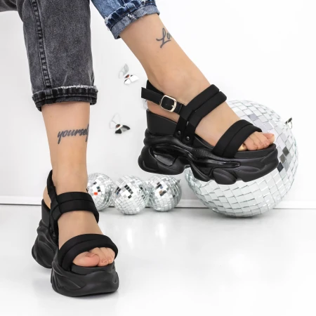 Női platform szandál 3WL260 Fekete » MeiShoes.ro