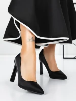Vastag sarkú cipő 3DC36 Fekete » MeiShoes.ro