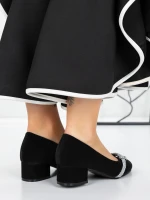 Alacsony sarkú cipő 3XKK99 Fekete » MeiShoes.ro