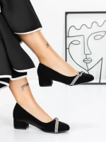 Alacsony sarkú cipő 3XKK99 Fekete » MeiShoes.ro