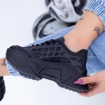 Női sportcipő platformmal WL115 Fekete (M23) Mei
