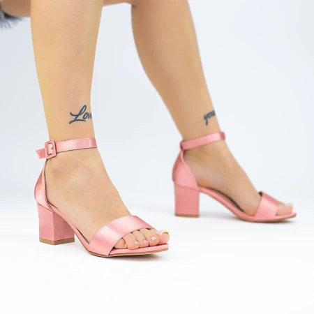 Vastag sarkú női szandál 2XKK572 Rózsaszín » MeiShoes.ro
