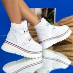 Női sportcipő platformmal 2W252 Fehér » MeiShoes.ro
