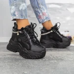 Női sportcipő platformmal 2WL237 Fekete » MeiShoes.ro