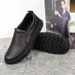 Elegáns férfi cipő HT8215 Fekete » MeiShoes.ro